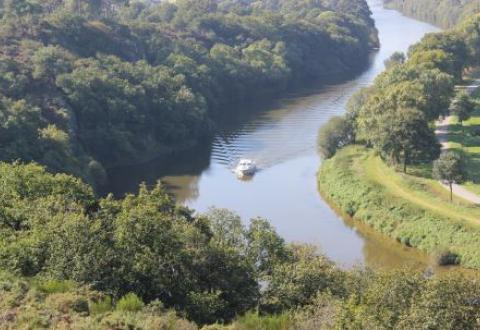 Et au milieu coule une rivière... La Vilaine