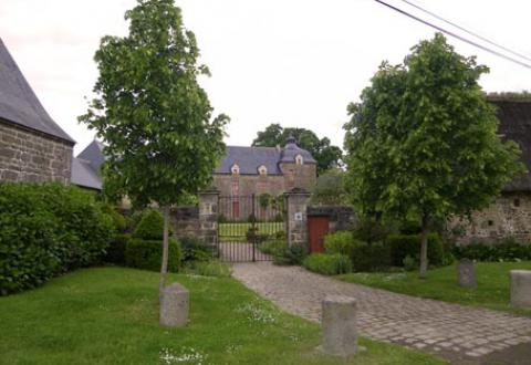 Les trésors cachés de Combourg à bicyclette